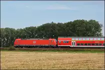 Diesen Diestag war wieder eine 146 im M�nchen - N�rnberg Regionalexpress - Umlauf. Hier zu sehen bei K�fering. (07.09.2010)