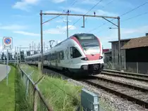 Flirt 521 001-8 der Basler Regio-S in Romanshorn, 09.09.10.