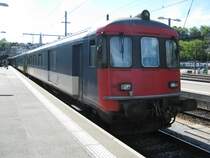 Dispo Z�rich mit Ersatzkomposition f�r IR 2579 im Bahnhof Schaffhausen, 11.09.2010.