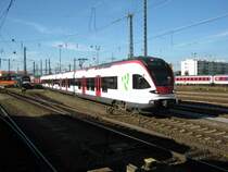 RABe 521 023 bei Ausfahrt in Basel Bad Bf, 11.09.2010.