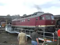 130 101-9 auf der Drehscheibe im BW Sch�neweide am 12.09.2010