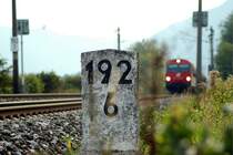 Impression bei KM 192,6 auf der S�dbahn - Im Hintergrund n�hert sich R 4056  Jack Bahn  nach Bruck an der Mur