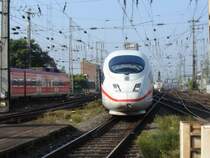 Der ICE 3  Baden-Baden  wird bereit gestellt.