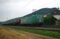 145-CL 003 f�hrt mit einem Kesselwagenzug gen Norden.
Aufgenommen am 23.07.2010 in Ludwigsau-Friedlos