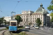 J-Wagen 721 `Der Heidelberger´ am 11.09.10 am Justizpalast