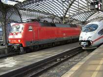 120 150-8 mit ICE3 in K�ln.