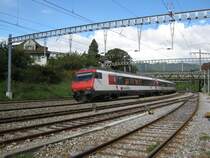 IR 9062 bei Einfahrt im Bahnhof Biel. Das Foto wurde vom Festgel�nde des Depot Biel gemacht, 26.09.2010.
