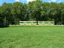 TN - Triebwagen Be 4/4 503 mit Beiwagen Bt 554  bei Colombier am 12.09.2010