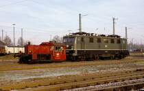 323 087 + 141 133  Offenburg  08.12.90