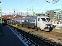 Ein X2000 im Bahnhoff von Malm�
