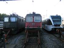 Am 9.10.05 genossen die Ae 6/6 11483 ''Jura'', Re 6/6 11639 ''Murten'' und der Thurbo RABe 526 718-2 den Sonntag in B�lach.