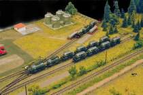  Zum Bhf Kl.Kummerfeld, geh�rte auch die Verladestelle
  Rickling Oel-weiche 
 die sich im Orginal S�dlich, etwa 2km in Richtung Bad Segeberg
 befand.
 Hier als 1zu160 Modell.