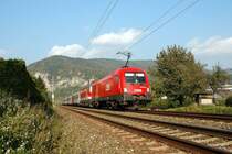 Ein kleines  Deja vu  der Vorwoche diesmal mit 1016 043 an der Spitze des R 4025 von Bruck nach Graz am 13.10.2005 kurz nach Peggau-Deutschfeistritz (und ohne Tele)