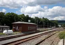 Bahnhof Cranzahl, 31.7.010. (Von �ffentlich zug�nglichem Gel�nde (Parkplatz) aufgenommen.)