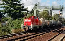 294 691 zieht am 30.09.10 eine �bergabe durch Dresden-Strehlen Richtung Bad Schandau.