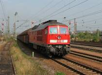 241 353 mit 63053 in Chemnitz Hbf (am 04.10.2005)