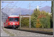 S1 1521 mit Steuerwagen 1714 nach Rh�z�ns bei Chur Wiesental. (08.10.2010)