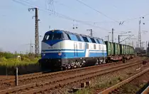 228 758 der Rennsteigbahn zieht am 10.08.10 einen M�llzug aus Gro�korbetha Richtung Weimar.