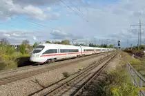 411 065 `Oeynhausen´ & 052 `Travem�nde´ als ICE 512 nach M�nster am 27.09.10 in M�nchen-Langwied