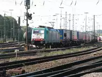 Die Cobra 2819 f�hrt mit einem Gemischten Containerzug von Aachen-West nach Montzen/Belgien 10.10.2010