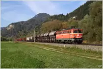 1042 041 f�hrt mit dem G�terzug 54054 von Villach nach Wien Zvbf. Sauerbrunn 9.10