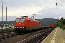 145 050-1 durchf�hrt mit einem Containerzug am 27.8.2010 R�desheim.
