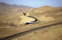 QJ 6763 + QJ 6301  bei Reshui  29.12.97