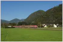 Der als SLP 14266 verkehrenden 4010 009 von Linz nach Bischofshofen am 4.10.2010 n�chst St. Pankratz (Pyhrnbahn) aufgenommen.