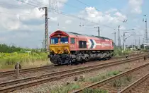 DE 668 der HGK f�hrt am 10.08.10 Lz durch Gro�korbetha Richtung Weimar.