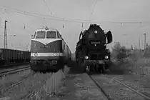 Zu einem Zusammentreffen dieser beiden Lokomotiven kam es im Oktober 1984 im Bahnhof Merseburg, oder..?