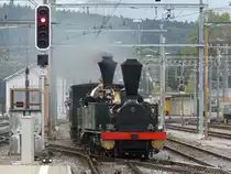 SBB Historic - Zur Feier von 150 Jahre Eisenbahn am Jurabogen ist die Dampflok Ec 2/5 28 und D 1/3 1 Limmat vor einem Extrazug von Biel nach Lyss am 26.09.2010
