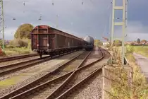 G�terzug im Bahnhof Nievenheim, kurz vor der Abholung.