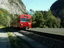 Schnellzug Davos-Landquart zwischen Gr�sch und Malans.Ganda 27.10.10