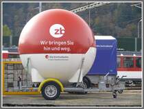 Was k�nnte das wohl sein? Ich nehme mal an es ist ein aufklappbarer Infostand der Zentralbahn. (22.10.2010)