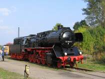 Nach Abschluss ihrer �u�erlichen Aufarbeitung pr�sentierte sich 50 3626 als Star des Bw-Festes in Weimar - 09.10.2005
