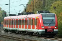 422 070-3 bei der Einfahrt in Herne 2.11.2010