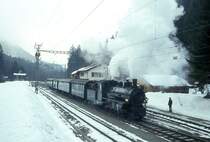 RhB DAMPF-EXTRAZUG f�r GRAUB�NDEN TOURS 3239 von Landquart nach Disentis in Versam-Safien mit Dampflok G 4/5 107 - B� 2060 - B 2247 - D� 4052I - B 2246.
