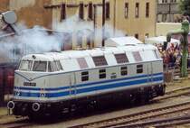 V 240 001 zur Lokparade zum Dampflokfest 2004 in Dresden. 