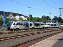 Desiro der Vogtlandbahn am 18.06.05 mit Sonderzug in Sonneberg .