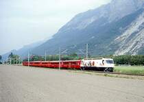 RhB SCHNELLZUG 530 von St.Moritz nach Chur am 23.05.1998 zwischen Felsberg und Chur mit E-Lok Ge 4/4III 649 - B 2322 - A 1229 - A 1226 - B 2393 - B 2453 - B 2430 - D 4217.
