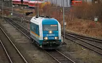 Mittlerweile hat 223 065 in Hof vom Zug abgesetzt und umf�hrt ihn nun. Ein Dank nochmal an den Tf f�r das Fernlicht, welcher die ganze Zeit  mitgespielt  hat.