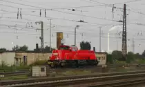 northrail 260 001-3 (261 001-2 D-NTS) vor dem Stellwerk R1 in Gro�korbetha Rbf; 10.09.2010