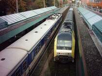 ER20 001 mit ihrem Sonderzug nach Landquart am 2.10.2005 in Bregenz von oben fotografiert.