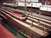 1044 117 am 29.10.2005 in Bludenz. Hier f�hrt die Maschine gerade in Richtung Arlberg um umzusetzen.