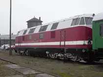 118 692 stand am 24.10.2009 im Bw Salzwedel drau�en und Gratulierte der 70 J�hrigen Dampflok 50 3682-7.Leider ist 50 3682-7 jetzt kalt gestellt.
118 692 leider auch sie ist eine Leihgabe der DB AG. 