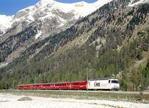 RhB SCHNELLZUG 531 von Chur nach St.Moritz am 07.10.1999 im Val Bever mit E-Lok Ge 4/4III 643 - D 4224 - B 2434 - B 2353 - B 2381 - A 1246 - A 1283.
