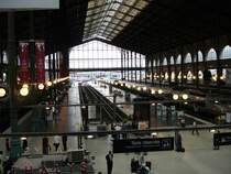 Blick in die wundersch�ne Halle des Gare d Nord am 20.9.05