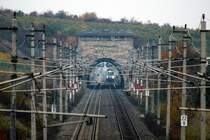 4020 durchf�hrt am 1.11.2005 den  Busserltunnel  zwischen Gumpoldskirchen und Paffst�tten