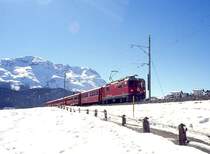 RhB REGIONALZUG 731 von St.Moritz nach Scuol am 26.02.1998 mit Ge 4/4II 621 - B - B - A - B - B - D. Hinweis: Seit 22.11.1999 gibt es keine durchgehenden Planz�ge St.Moritz - Scuol.
