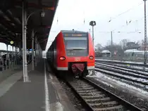 425 006 kam am 28.11.2010 aus Salzwedel und fuhr wenig sp�ter wieder in Richtung Salzwedel